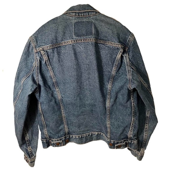 Vintage Levi’s jean jacket - Picture 4 of 4